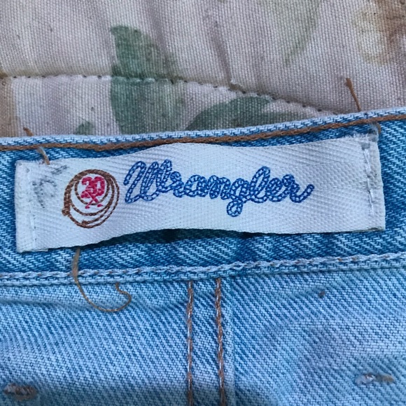wrangler jeans mens or womens - Picture 4 of 7